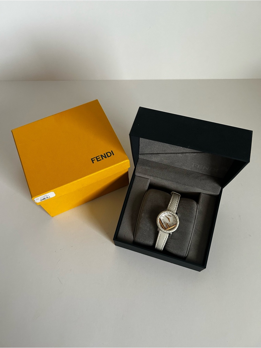 Fendi Silver Leather Strap Ladies Watch with Gold-Tone Bezel
